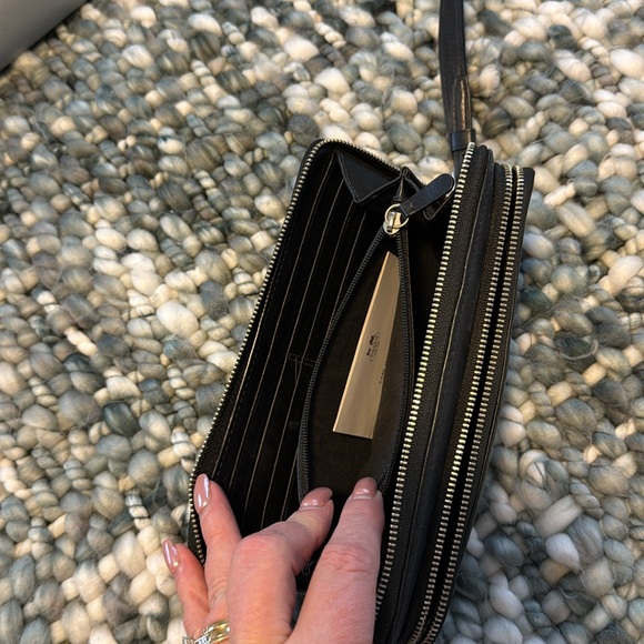 Coach Leather Wallet Wristlet - Picture 8 of 9